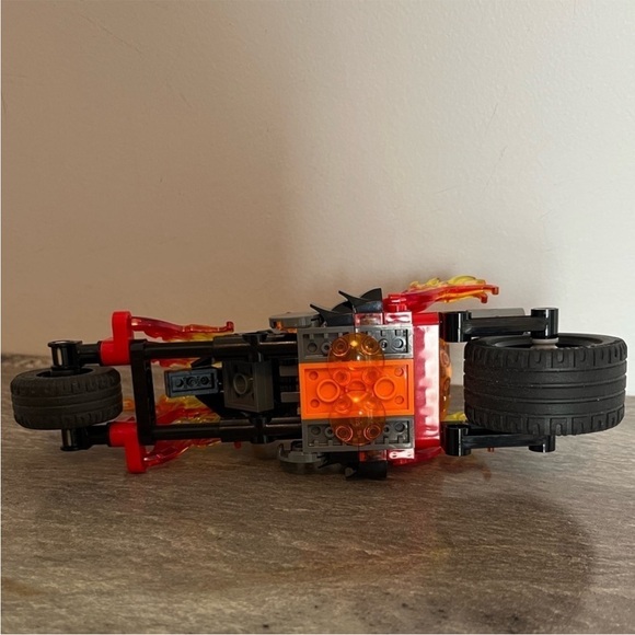 Lego Super Heroes Spider-Man: Ghost Rider
Team-Up 76058 Marvel - Picture 9 of 14